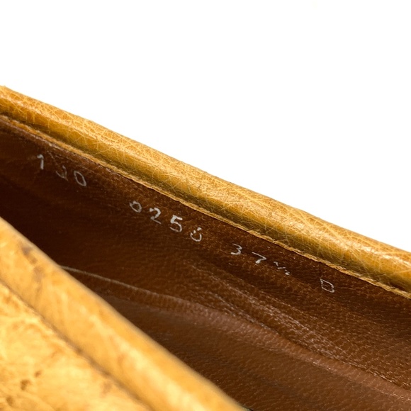 GUCCI Ostrich Red Ribbon Gold Bit Exotic Loafer - Picture 8 of 8